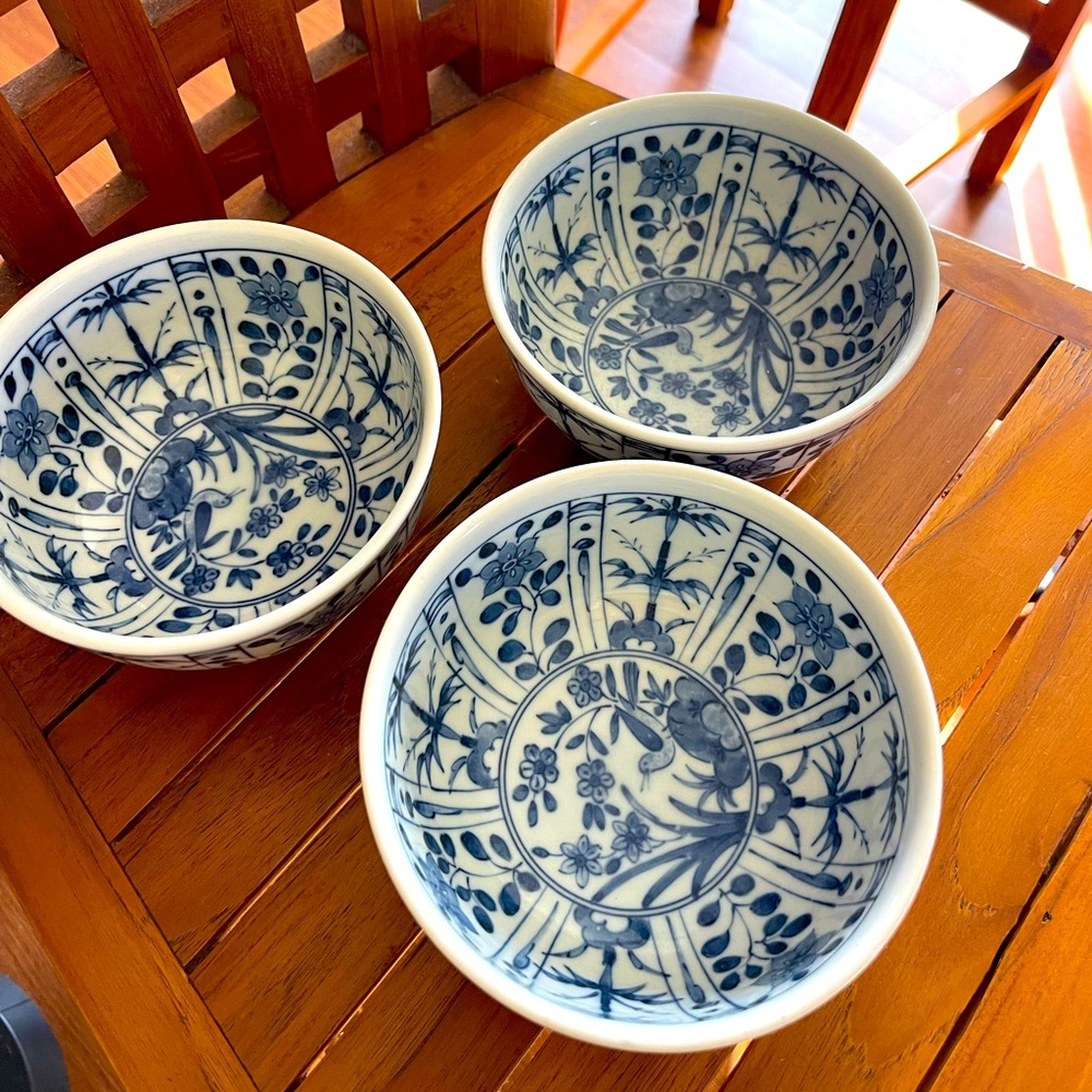 Chinese Cerami Display bowls